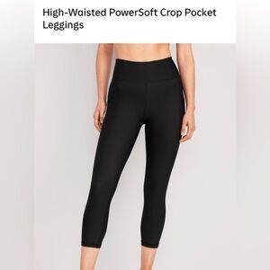 Old Navy Women's Black high-rise active power soft active leggings Go-dry.
